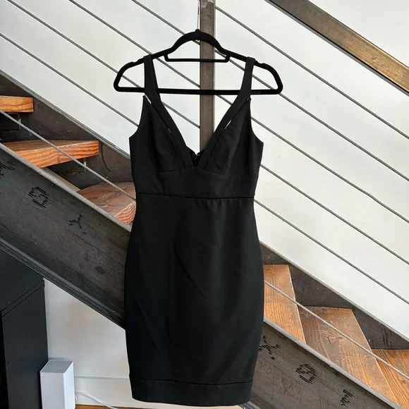 Elizabeth and James | Dresses | Elizabeth And James Black Dress Size 4 |  Poshmark